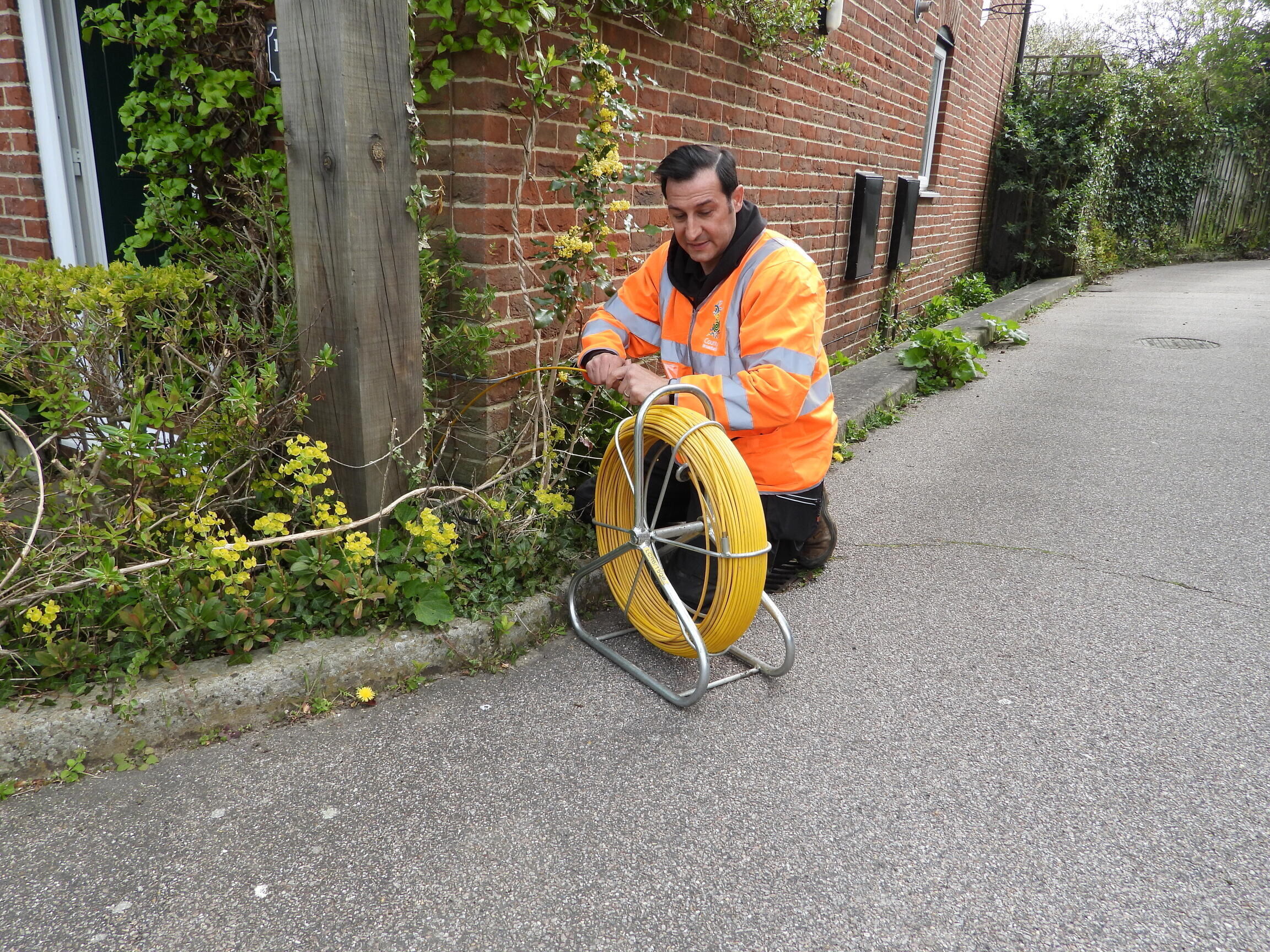 More Essex villages go live with full fibre broadband infrastructure after work completes